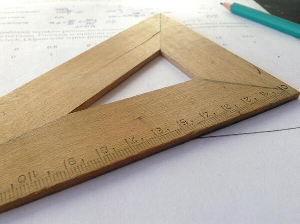 An efficient approach to automated geometry diagram parsing